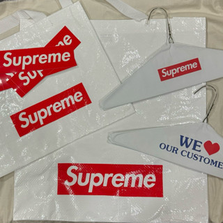 [SEVEN SELECT] SUPREME 官網 門市 限定 BOX LOGO 購物袋 貼紙 開季 衣架