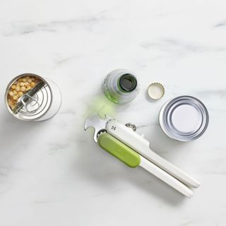 【英國 Joseph Joseph】三合一開罐器《泡泡生活》開罐器 開罐刀片 料理工具 罐頭 瓶蓋