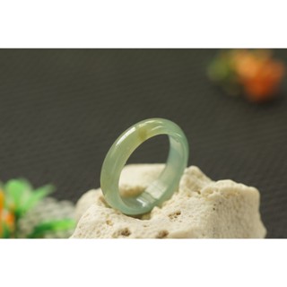 熱賣U4122玉戒指❀ 11# 瓜料天然翡翠A貨冰潤淺藍水飄黃翡帶棉寬版戒圈指環戒子【緬甸玉翠軒】玉首飾品 女款式 尾戒