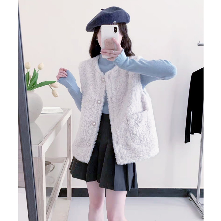 CHILL現貨 毛絨絨馬甲背心 小香風外套 背心外套 女生 羔羊毛背心外套 絨毛馬甲 婚禮 名媛小香風 馬甲外套 預購