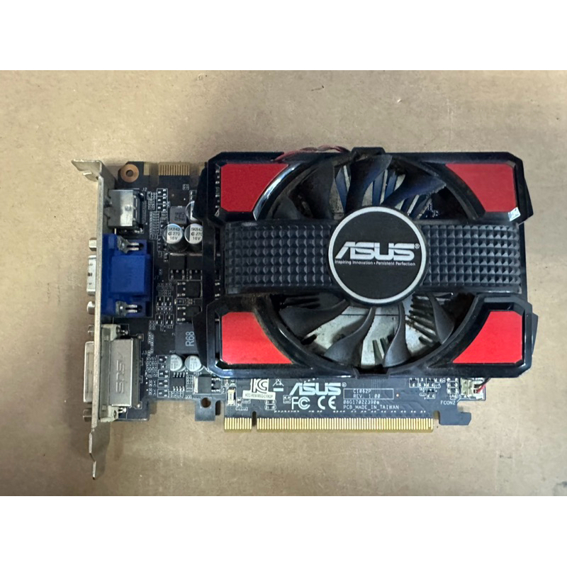 中古 二手 良品 顯示卡 ASUS GTS450 功能正常 可以開機