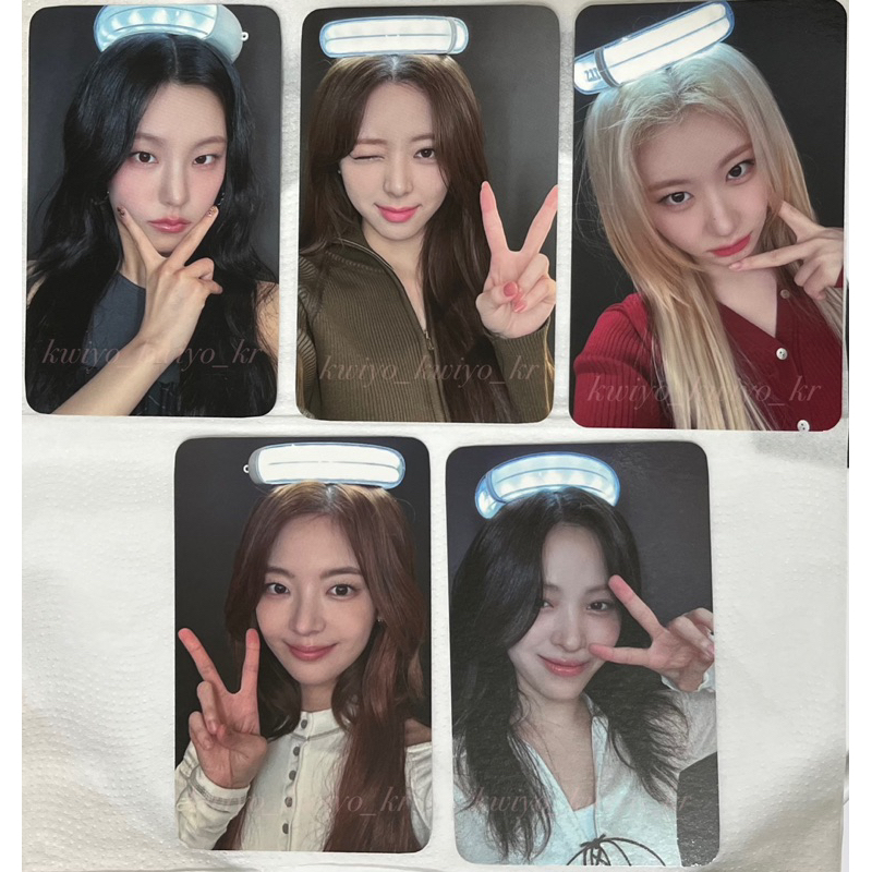ITZY OFFICIAL LIGHT STICK 2.0 手燈 手燈卡 手燈小卡 小卡 禮志 留真 有娜 彩領 Lia