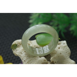 U510玉戒指❀17# 翡翠玉A貨冰潤飄油花寬版戒圈指環戒子【緬甸玉翠軒】玉首飾品 男女款式