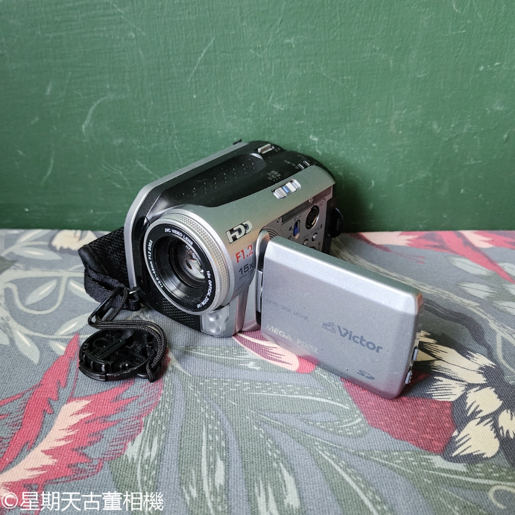 【星期天古董相機】擺飾品 零件機 收藏 Victor MINI DV 錄影機