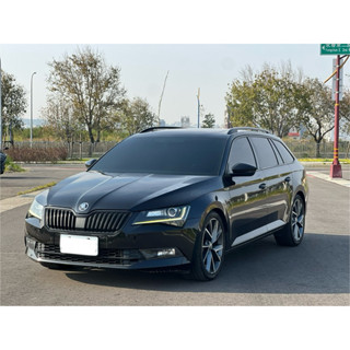 2017年 Skoda Superb Combi Sport line