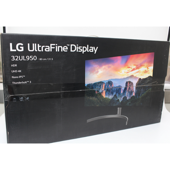 LG 32UL950-W 四邊薄框螢幕(💥 完整盒裝，超值出售！只要你出價，我們就來談！)
