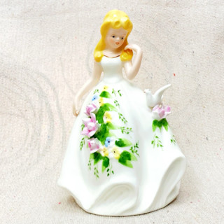 ‼️絕版‼️現貨 公主陶瓷雕塑擺設 裝飾品 收藏品 粉彩美女陶瓷娃娃 歐式創意人物擺件 陶瓷工藝 居家擺飾 臥室裝飾