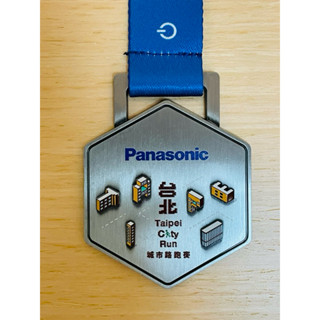 Panasonic臺北城市路跑獎牌、衣服（S號）、毛巾