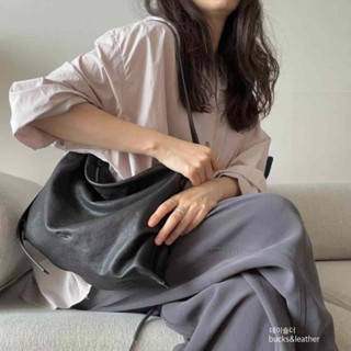 SUL 韓國代購🇰🇷預購/現貨 BUCKS & LEATHER DAY SHOULDER BAG 肩揹包 腋下包 包包