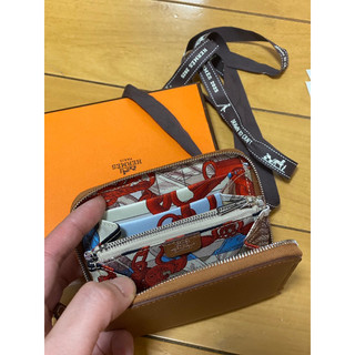 Hermes 絲巾短夾金棕色silk in含購證