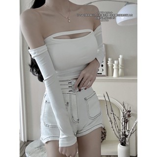 ♡ Mia shop ♡ 現貨 一字領鏤空接袖短版上衣 一字領 短版 鏤空 性感 百搭 貼身 上衣