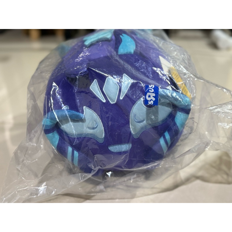Blox fruit 9寸高的九尾狐娃娃（國外進口附有永久果代碼）