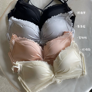 Cozy 【免運】高質感緞面小胸集中爆乳內衣套裝 無鋼圈內衣/法式內衣