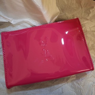 YSL 三角桃紅漆皮小化妝包