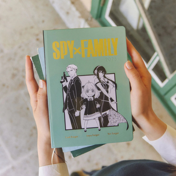 ［現貨］ 2025 HOBO 日手帳 A5 HON版 間諜家家酒 佛傑一家 附墊板 手帳本体 日誌 大本