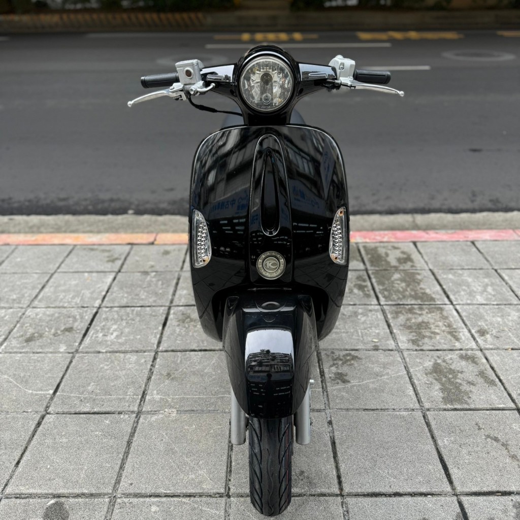 (貳輪嶼二手機車-新北中和店) 2012年 MANY 110 #622