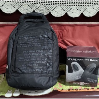 EVERYTHINK 護頸枕降噪隔音放空枕 S灰色 FILA 手提背 後揹包 刺繡logo