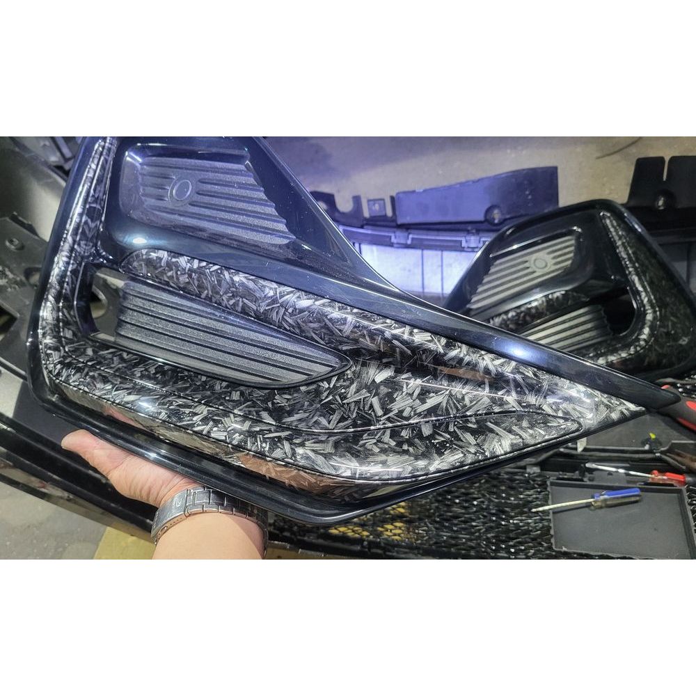 Focus MK4.5 Vignale / ST / Wagon 原廠牛角 客製烤漆 轉印 碳纖 / 鍛造 /個人化改裝