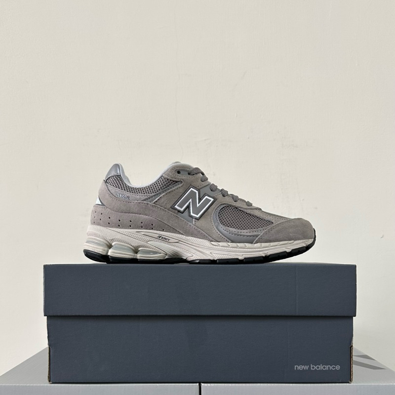 NEW BALANCE M2002RC 25.5CM