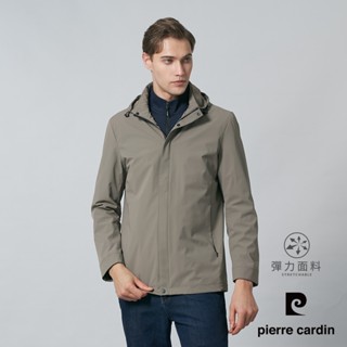 【pierre cardin 皮爾卡登】男裝 都會休閒彈性可拆式帽子薄夾克外套-卡其綠 (5245601-47)