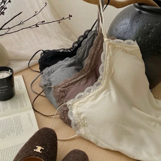 共五色🫶🏻法式甜美蕾絲花邊吊帶上衣肩帶可調自帶Bra