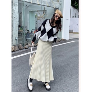 CHILL現貨 韓系高腰針織坑條長裙 鬆緊長裙 女生A字裙 百褶裙 半身裙 高腰 長裙 顯瘦長裙 修身長裙 女生 預購