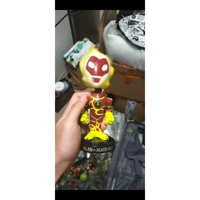 先問問 搖頭公仔 世界唯一 ben10 火焰人 heatblast ben 10 少年駭客
