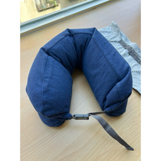 無印良品MUJI 頸枕 /加送一個條文灰全新枕套！U型枕 午睡 超輕 旅遊神器 聖誕 耶誕