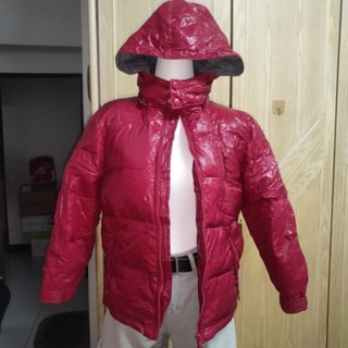 全新 Bossini kids 130公分 冬季 紅色 輕柔 保暖 羽絨 外套 羽絨衣 國中 少女 女生 天鵝絨 學生