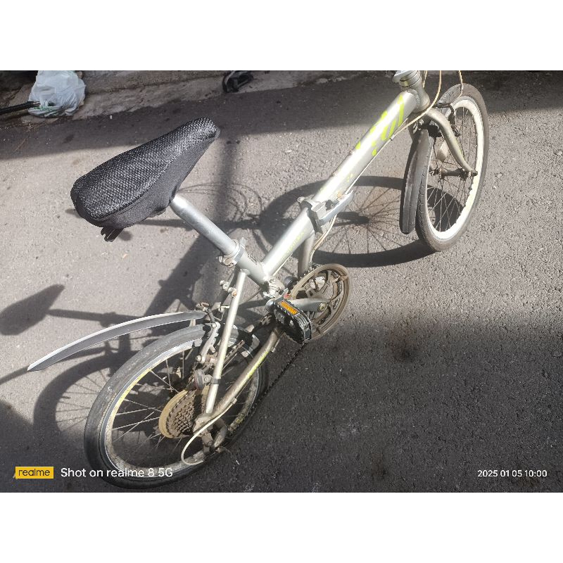 二手~英國專業自行腳踏車品牌 Ventura Portland 20吋 16速 鋁合金折疊腳踏車 小折車 單車~功能正常
