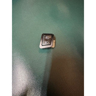 SYM 三陽 Z1 attila 全新迪爵 VIVO 活力 F81 全新 原廠 近遠燈開關 超車開關 近遠燈開關