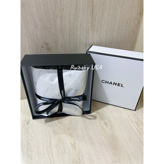 免運✨臺灣現貨✨香奈兒 CHANEL 雙面 雙色 大LOGO 黑白 羊絨 羊毛 薄款 圍巾🧣披肩 羊絨毛 俄羅斯 美妝櫃