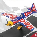 Red Bull Air PLane Zivko Edge 540 飛機 模型
