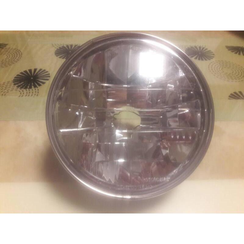 出價賣 CB400 原廠二手 大燈 反射 內仁 紅圈處電鍍脫落買回請自行上膠