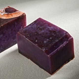 蘋果黑莓手工皂 80g 立方形【現貨】【捷克-菠丹妮】