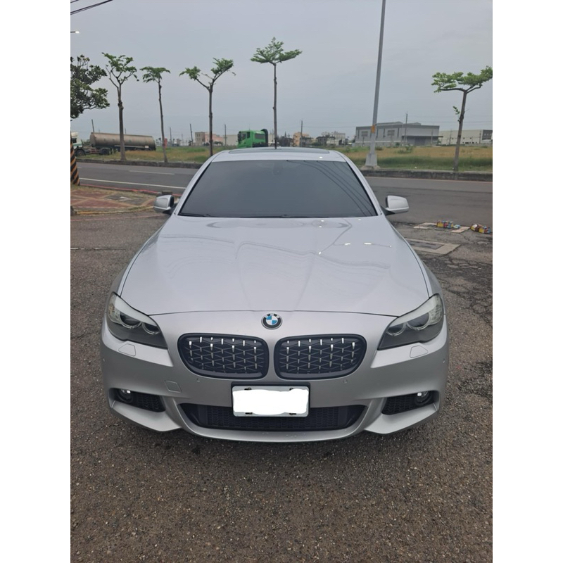 2012年BMW F10 520i （有興趣的朋友請勿下單 聊聊詢問）