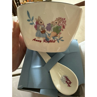 全新 安妮兔 方型碗一碗一匙醣聯餐碗陶瓷碗 陶瓷匙 飯碗 湯碗 陶瓷湯匙單人餐具組 瓷器碗禮盒組股東紀念品