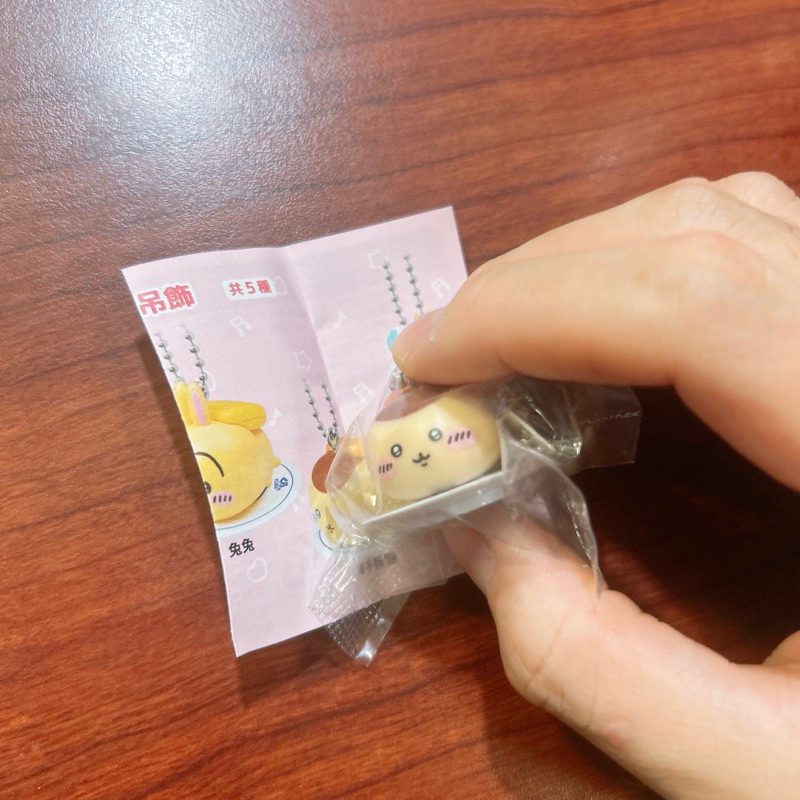 藏壽司 吉伊卡哇 聯名扭蛋-Chiikawa 吉伊卡哇立體吊飾-吉伊卡哇筆記本-栗子饅頭-吉伊卡哇周邊 週邊