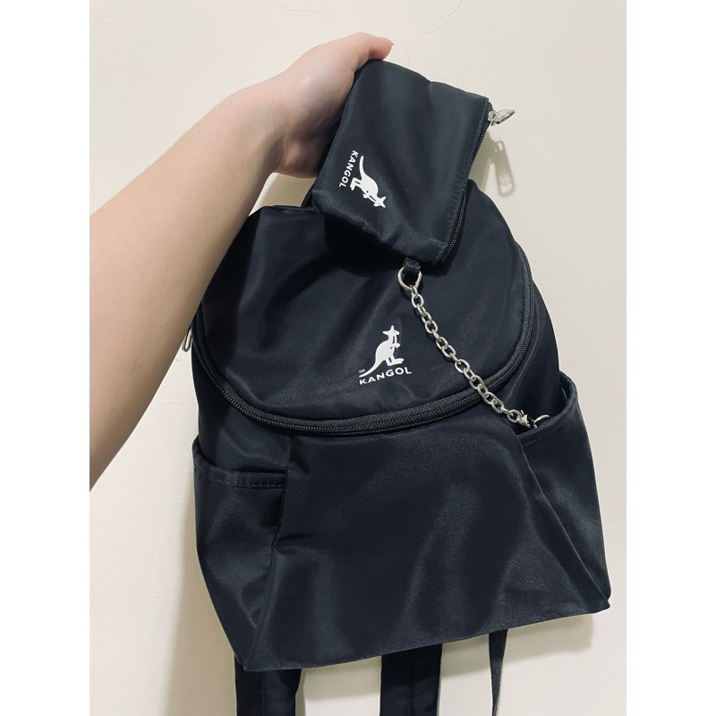 KANGOL防潑水尼龍後背包（黑）二手包 含可拆式零錢包