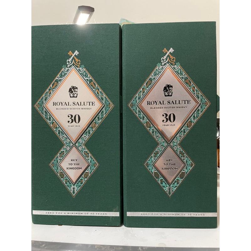皇家禮炮30年王者之鑰 空瓶+空盒子裝飾藝術收藏擺設