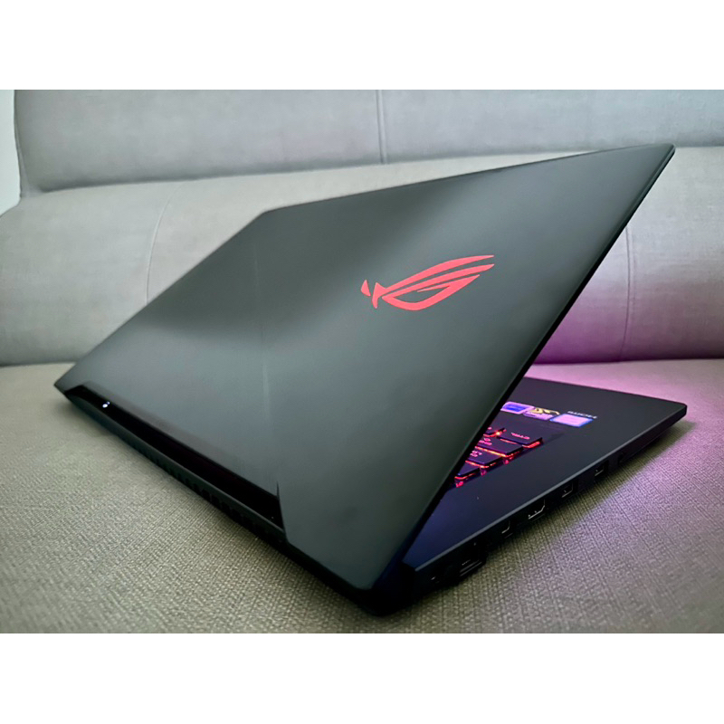 ASUS ROG電競筆電i7 7700HQ,GTX1050-4G,16G,256GSSD+1TB HDD