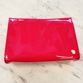 YSL 三角桃紅漆皮小化妝包 YSL 聖羅蘭 化妝包 彩妝包 收納包 盥洗包 良品森林 化妝包