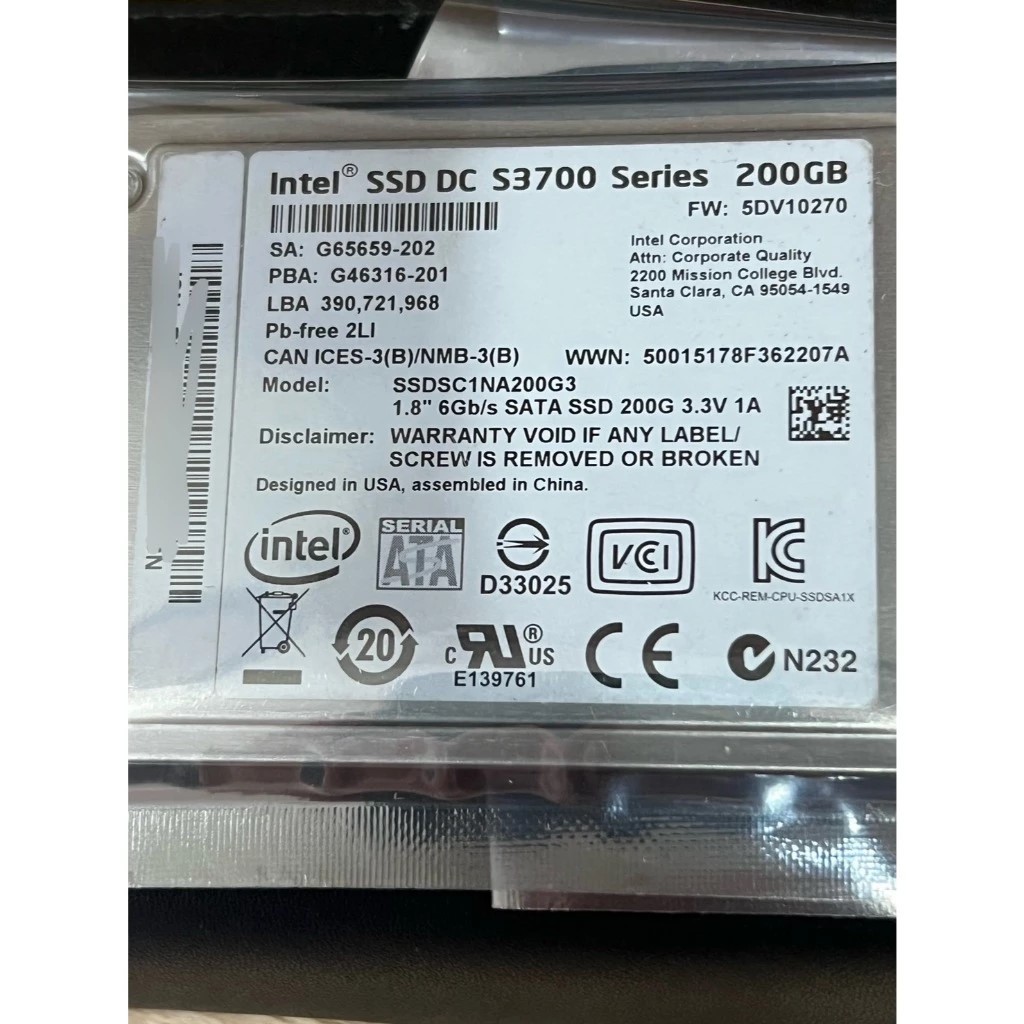 Intel SSD DC S3700 Series 200G 寫入少  emlc 1.8 Micro Sata