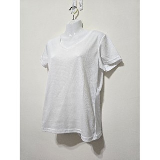編號N152 衣芙 吸濕排汗 短T T恤 短袖 短袖上衣 排汗衫 T-shirt 適S-L碼 二手 近全新