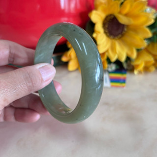 18.5圍 58mm ,天然和田玉 和闐玉/青白玉，手鐲手環