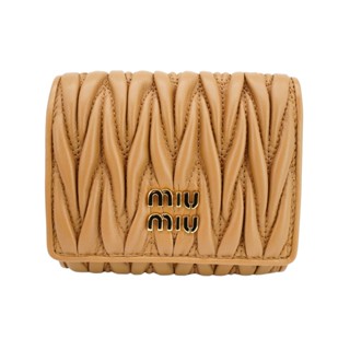 Miu Miu 納帕羊皮金logo三折零錢袋短夾(5MH033-奶茶)