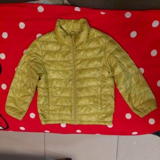二手品牌童裝，UNIQLO兒童輕薄羽絨外套，適合身高100-110cm 左右