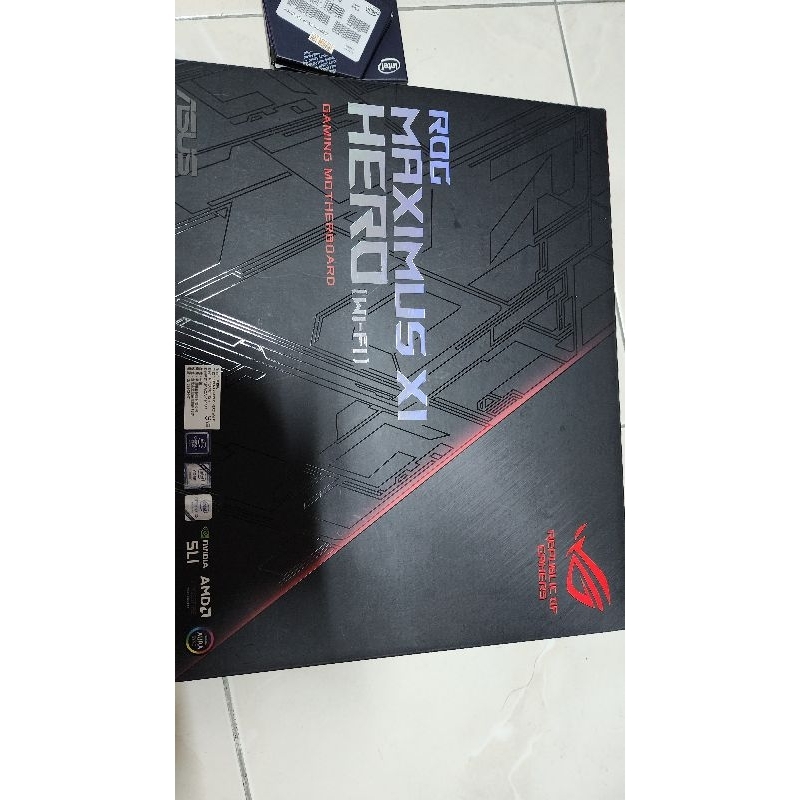ROG MAXIMUS XI HERO Z390 主機板 盒裝