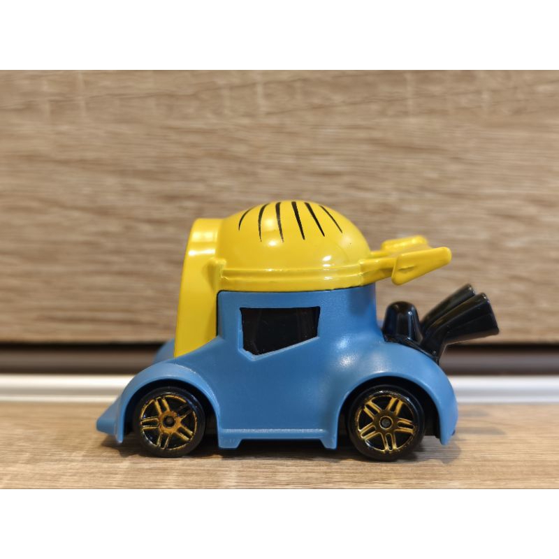 聊免運 現貨 正版 風火輪 小小兵 合金車車