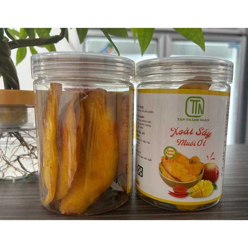 【越南】TANTHANH NGAN鹽辣芒果乾Xoài Sấy Muối Ớt 320g